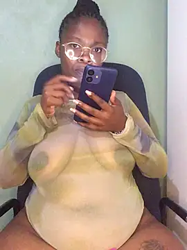 TheEmpressLushXO online show from 04-18-26, 05:48