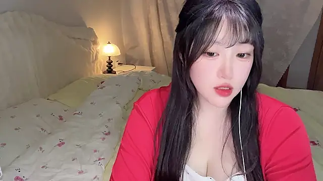 SweetButWildbaby online show from 05-09-26, 03:48