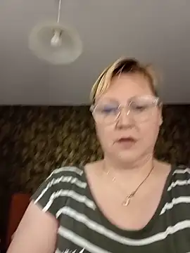I amVeronicle online show from 05-23-26, 08:13