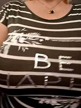 I amVeronicle online show from 04-24-26, 10:06