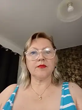 I amVeronicle online show from 05-27-26, 02:02