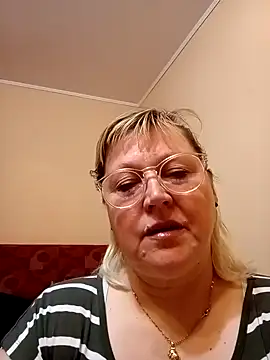 I amVeronicle online show from 05-05-26, 06:22