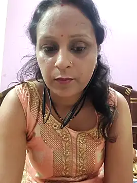 Snapshot of Beborani chatting on 04-28-26, 05:34 Beborani online show from 04-28-26, 05:34