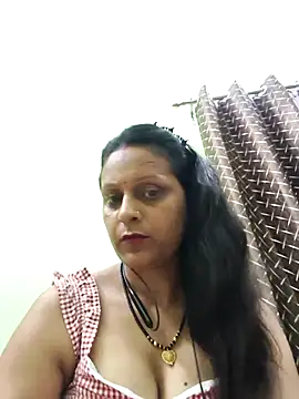 Snapshot of Beborani chatting on 05-10-26, 08:51 Beborani online show from 05-10-26, 08:51