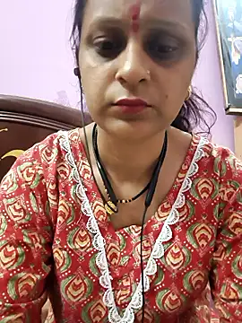 Snapshot of Beborani chatting on 05-13-26, 05:58 Beborani online show from 05-13-26, 05:58