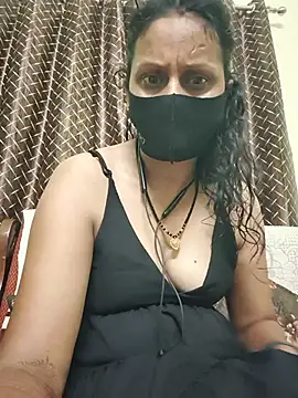 Snapshot of Beborani chatting on 07-13-26, 05:45 Beborani online show from 07-13-26, 05:45