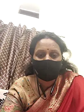Snapshot of Beborani chatting on 05-29-26, 06:47 Beborani online show from 05-29-26, 06:47