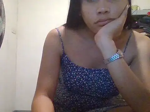 Snapshot of Angelalove25 chatting on 07-10-26, 08:58 Angelalove25 online show from 07-10-26, 08:58