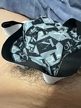 Evil21023 online show from 04-18-26, 01:46