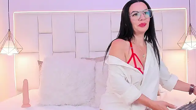 DannaPerea online show from 05-19-26, 11:56