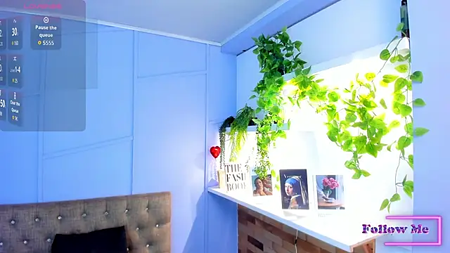 Snapshot of vailoetharris chatting on 06-21-26, 11:49 vailoetharris online show from 06-21-26, 11:49