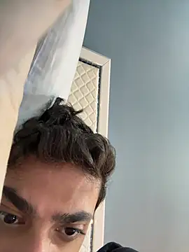 errrry16 online show from 04-18-26, 04:09