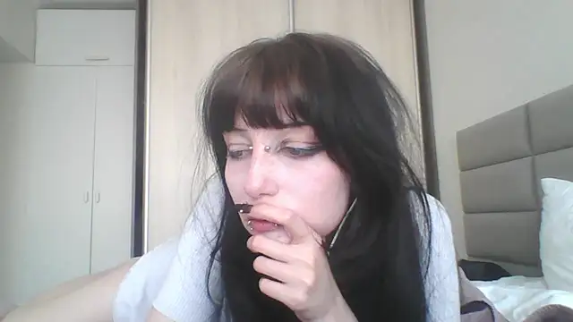 Snapshot of ChargedReign chatting on 05-31-26, 08:09 ChargedReign online show from 05-31-26, 08:09