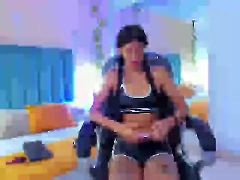 Snapshot of ARIANA_CRI-X chatting on 04-27-26, 12:25 ARIANA CRI-X online show from 04-27-26, 12:25