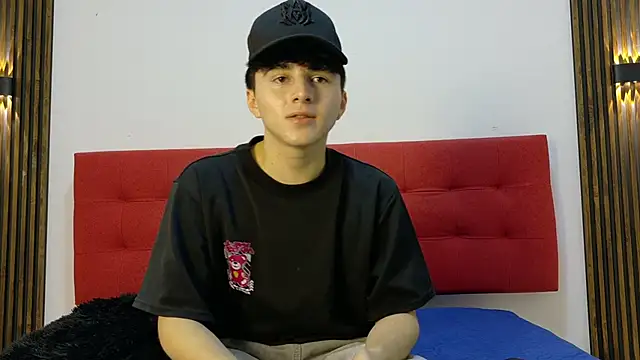 LunayDream online show from 04-30-26, 11:17