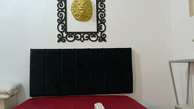 Snapshot of LunayDream chatting on 06-08-26, 11:33 LunayDream online show from 06-08-26, 11:33