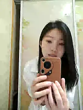 duozhi125216 online show from 04-19-26, 01:01