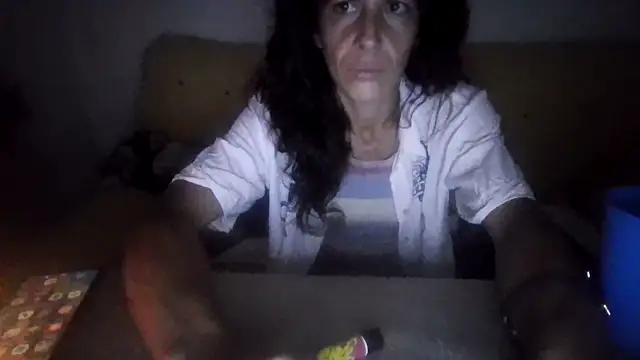Snapshot of jazmin39 chatting on 06-13-26, 06:11 jazmin39 online show from 06-13-26, 06:11