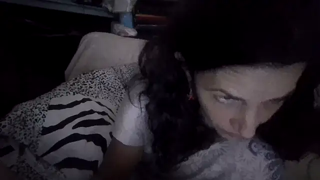 Snapshot of jazmin39 chatting on 07-12-26, 06:14 jazmin39 online show from 07-12-26, 06:14
