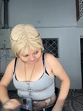 lya nekko  online show from 05-17-26, 04:23