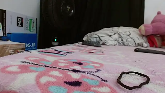 LIli Candy Dirty online show from 04-21-26, 06:36