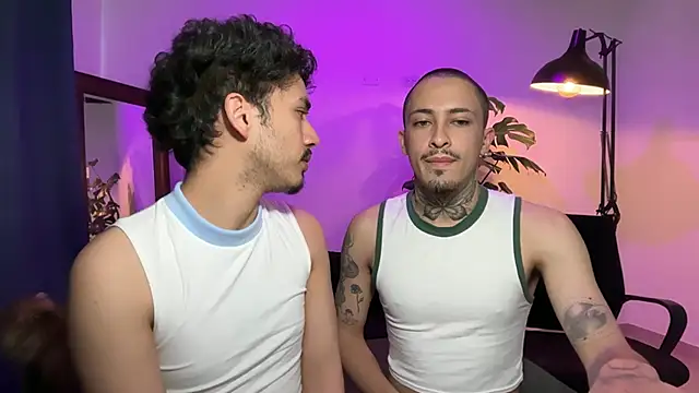 Noah and Steven online show from 06-26-26, 02:56