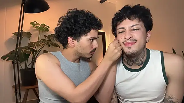 Noah and Steven online show from 05-27-26, 01:57