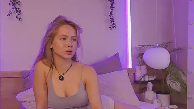 Emi Sterling online show from 05-29-26, 12:00