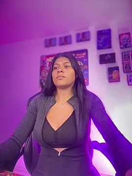 ElahiaMarquez online show from 04-22-26, 08:04