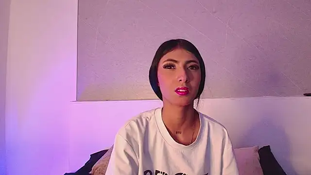 Snapshot of Jhon_and_Karol chatting on 05-06-26, 04:16 Jhon and Karol online show from 05-06-26, 04:16