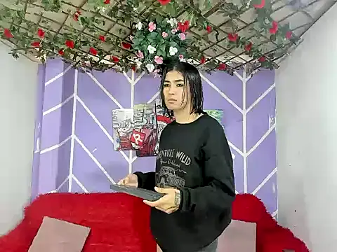 Snapshot of DAHNE_HOT_ chatting on 07-03-26, 01:17 DAHNE HOT online show from 07-03-26, 01:17