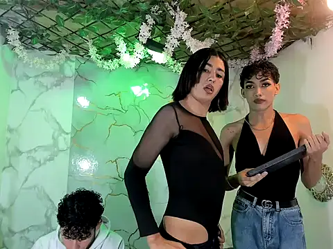 DAHNE HOT  online show from 04-26-26, 12:24