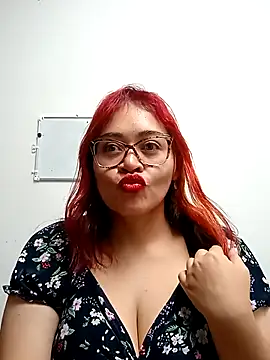 Amaranta-Luque online show from 04-22-26, 07:53