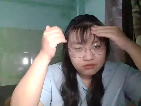 Minot01 online show from 04-22-26, 02:57