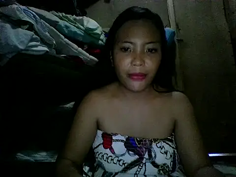 Snapshot of juicyredt chatting on 06-25-26, 03:48 juicyredt online show from 06-25-26, 03:48