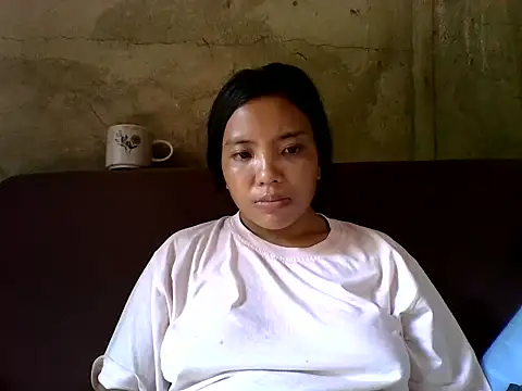 juicyredt online show from 05-20-26, 06:54