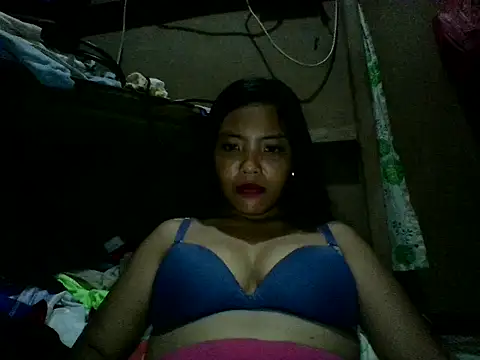 juicyredt online show from 05-11-26, 01:01