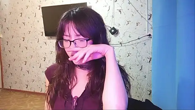Snapshot of DelicaBrome chatting on 06-18-26, 11:26 DelicaBrome online show from 06-18-26, 11:26