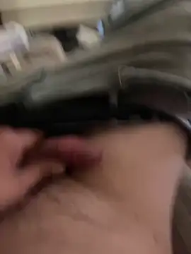 cozzy42 online show from 04-19-26, 06:10