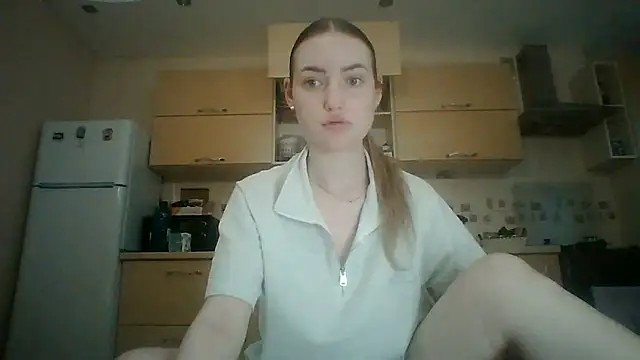 Lisanta online show from 07-08-26, 02:46