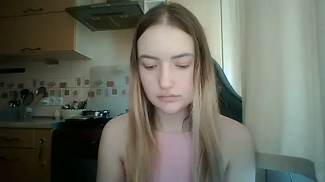 Lisanta online show from 06-11-26, 07:49