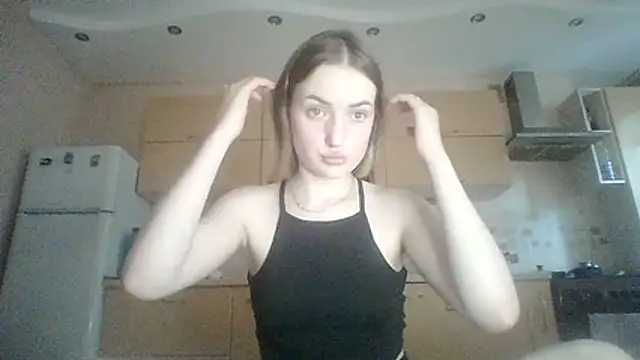 Lisanta online show from 07-15-26, 02:24