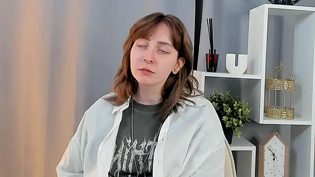 BeulaSchorzman online show from 04-23-26, 12:29