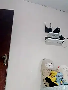 jess091287 online show from 05-02-26, 06:46