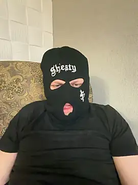 Leoncattt online show from 04-19-26, 08:00