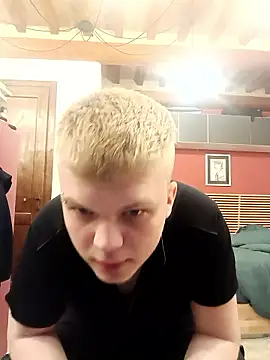 ReekingWild online show from 04-19-26, 08:22