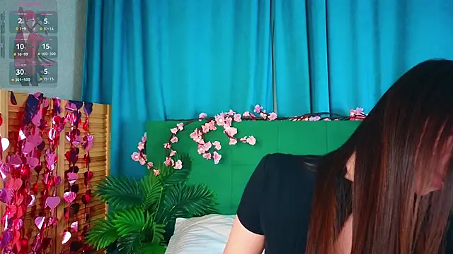 Snapshot of KaraParsons chatting on 07-18-26, 09:45 KaraParsons online show from 07-18-26, 09:45