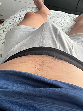 Snapshot of juliomfar69 chatting on 07-16-26, 06:38 juliomfar69 online show from 07-16-26, 06:38