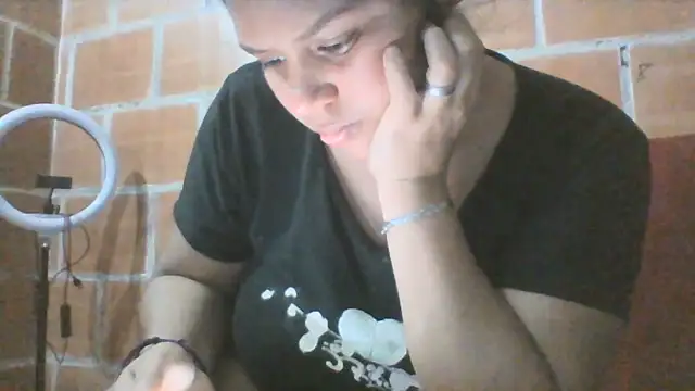 Candelita-hott online show from 05-25-26, 03:39