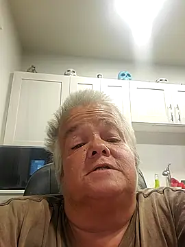 smokinhotshorty online show from 07-17-26, 04:15